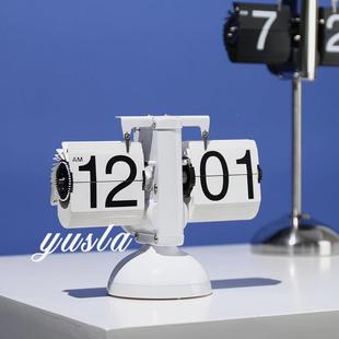 简约现代时钟表复古客厅视柜餐厅电间样板酒店RAG别墅摆件钟软装