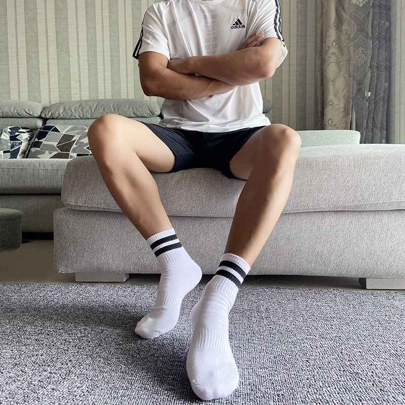 袜子男中筒袜秋冬四季款吸汗防臭男袜保暖纯棉运动透气中筒男袜子
