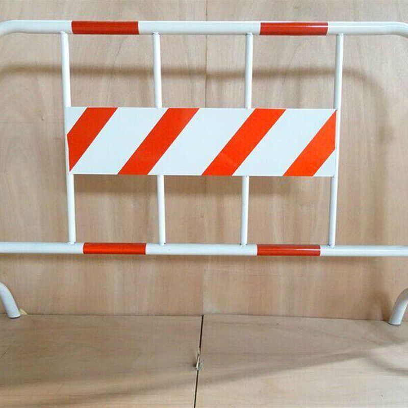 热销护栏护栏 隔离护栏 反光黄黑 红白带板护栏 道路施工隔离护栏