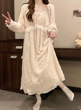 2026厚款裙子新款软绵绵蕾丝公主大小树叶提花长毛绒秋冬季睡裙