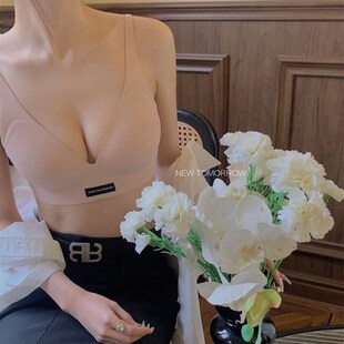 0832 果冻无痕聚拢防下垂无钢圈女士文胸 法式 g素肌三角杯内衣套装