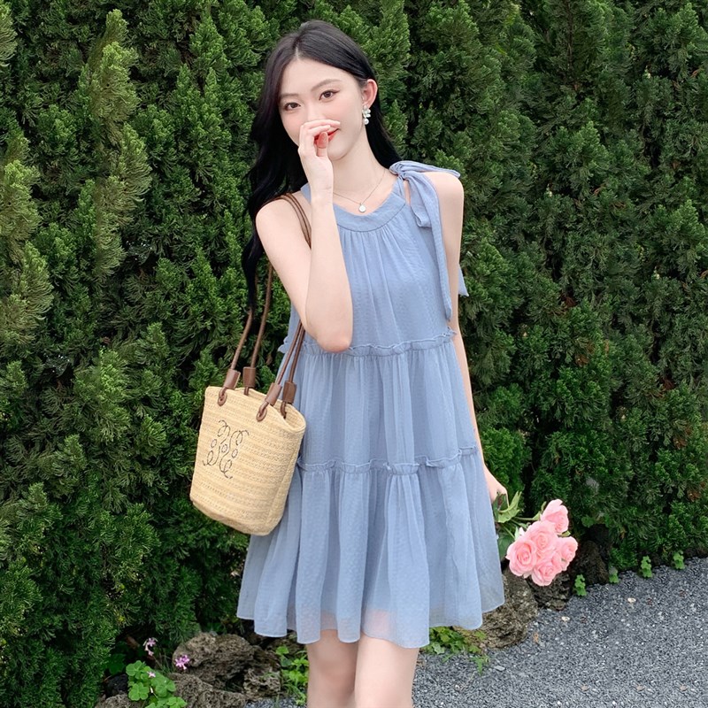 夏季无袖奶蓝色孕妇连衣裙雪纺裙2024法式M别致挂脖小个子孕妇裙