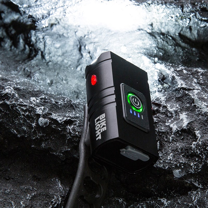 新款充电节能高亮铝合金自行车前灯户外徒步警示灯照明灯配件