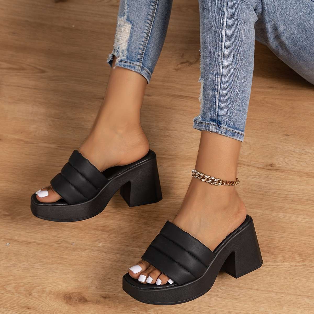 women shoes季新款42码高跟一字凉拖外贸粗跟露跐外穿女凉鞋2024