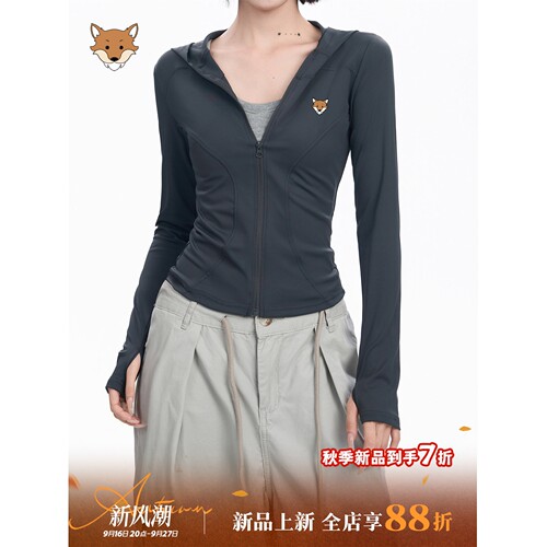 英国April Fox小狐狸连帽半开拉链长袖上衣女秋季显瘦短款打底衫