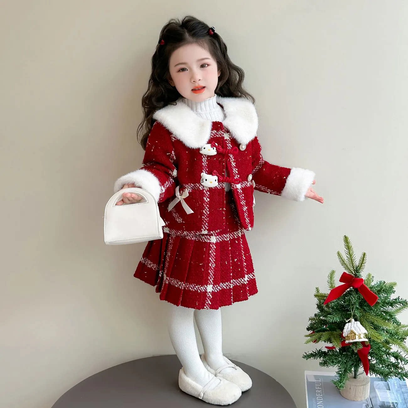 女童秋冬装小香风套装2025冬季新款儿童夹棉外套裙子两件套拜年服