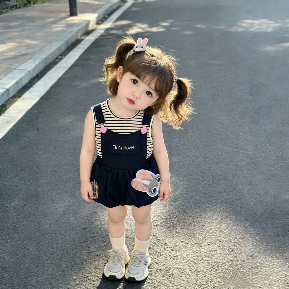 女宝宝夏季短袖套装2026新款夏季女童背心套装萌娃夏款背带裤套装