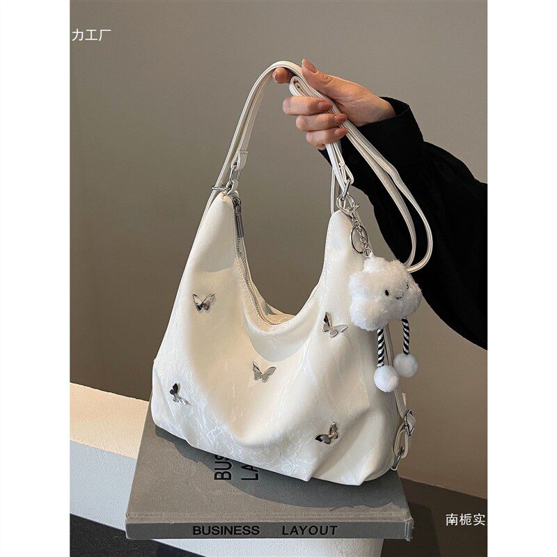 大容量秋冬包包女2025新款时尚通勤双肩后背包多用单肩水桶托特包