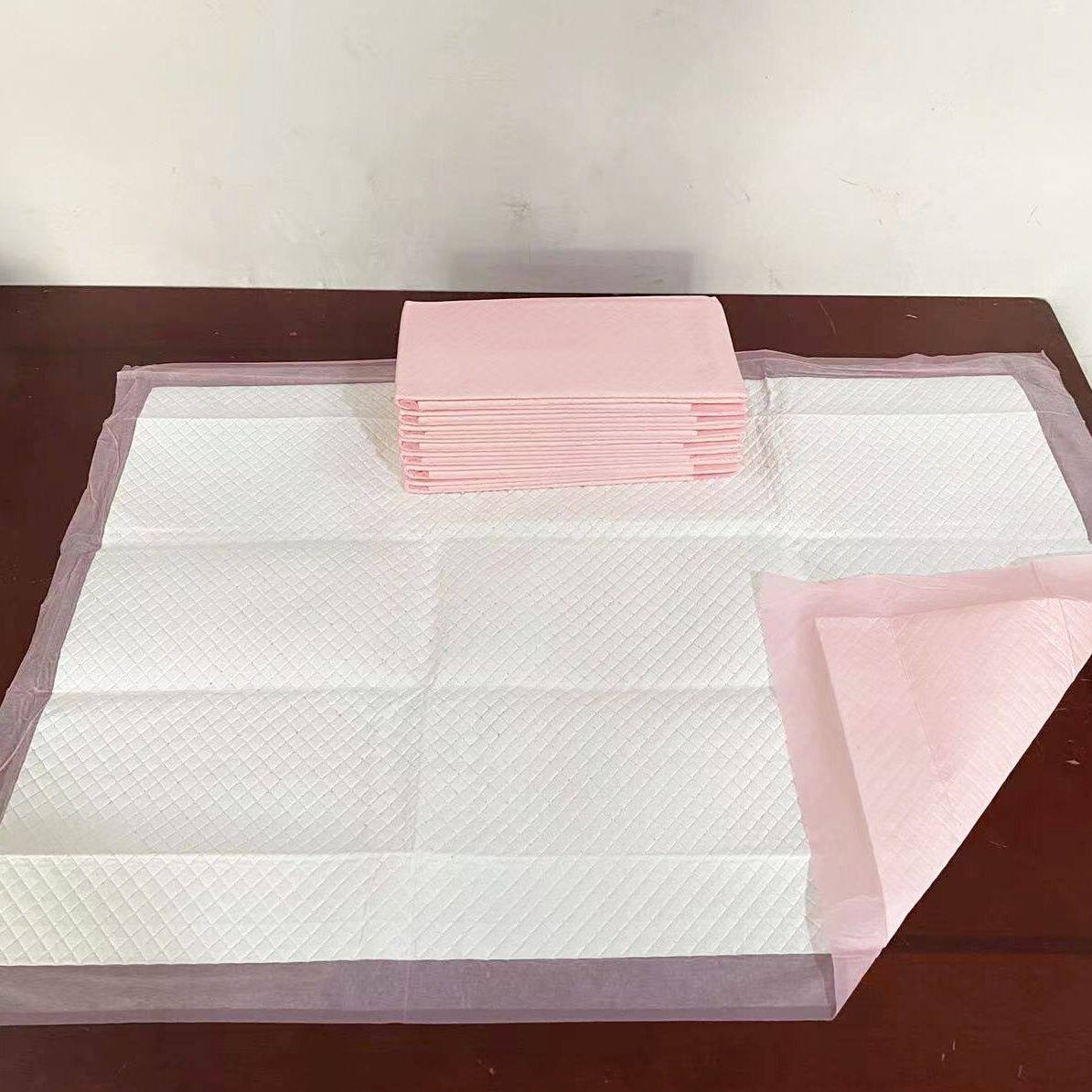 加厚宠物芦丁鸡兔猫生产垫猫咪用品大全小狗窝兔兔厕所狗狗纸尿垫