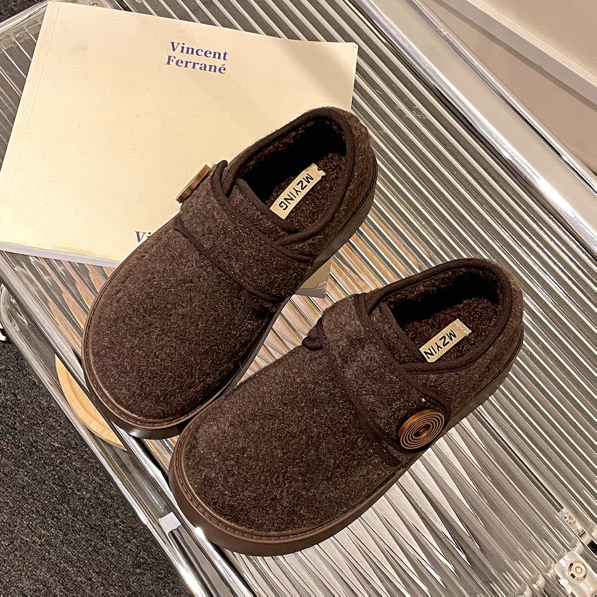 【维也娜老赵专享】LL538-6新款毛呢边扣厚底休闲鞋