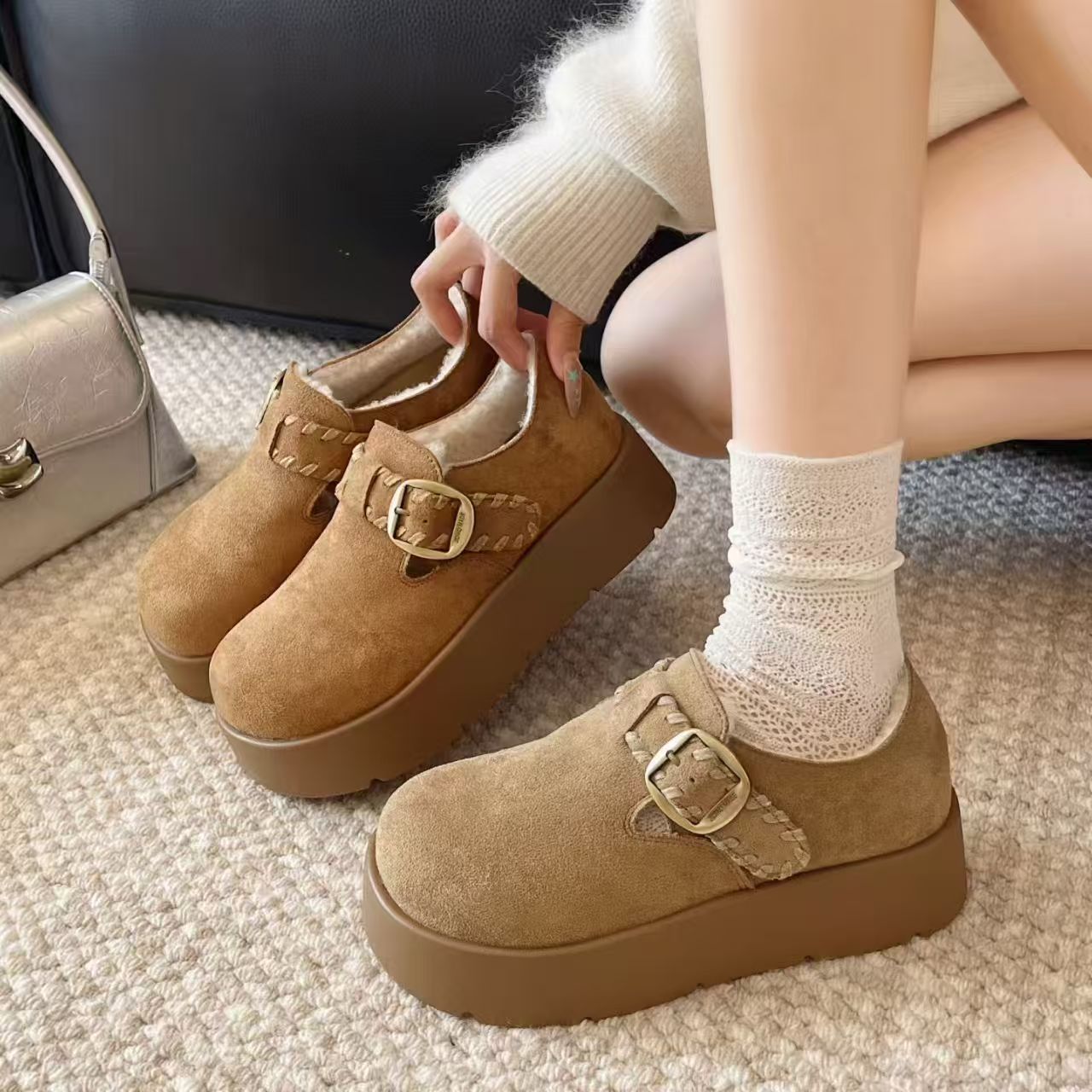 【维也娜老赵专享】LL8568秋冬新款厚底加绒百搭边扣勃肯鞋
