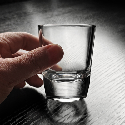玻璃二两白酒杯高颜值高级感家用轻奢高档高端精致小酒杯喝酒杯子