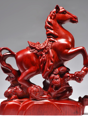 红木马摆件木头马工艺品红色木马摆件家居动物实木质雕刻装饰客厅
