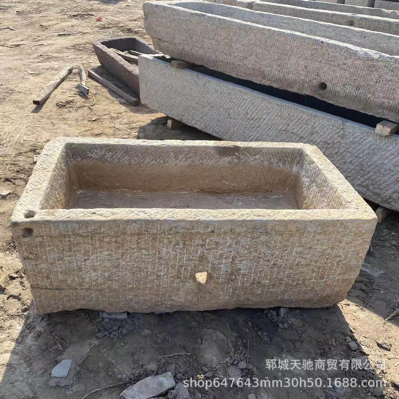 农村老石槽民俗旧石器庭院养猪石槽流水摆件户外老牛槽养鱼池