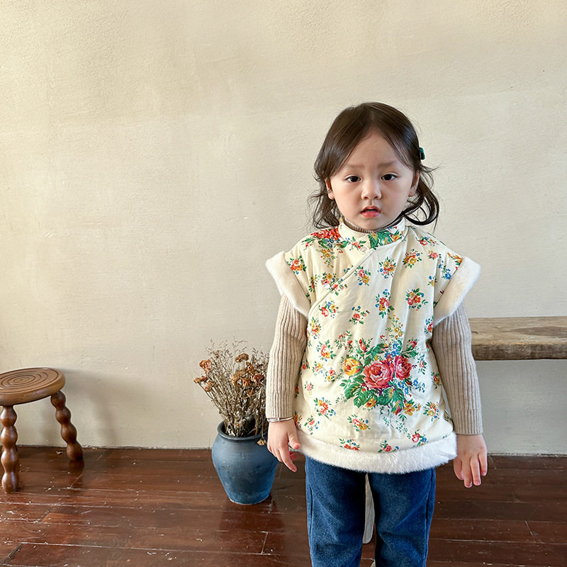 特价清仓童装女童马甲冬款加厚儿童汉服国风拜年服宝宝套头衫上衣