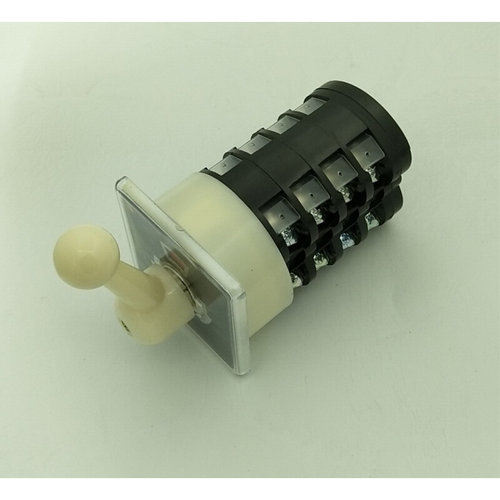 。转换开关LW95-16B5974/4 自动复位 船用专用 上海辽顺电器