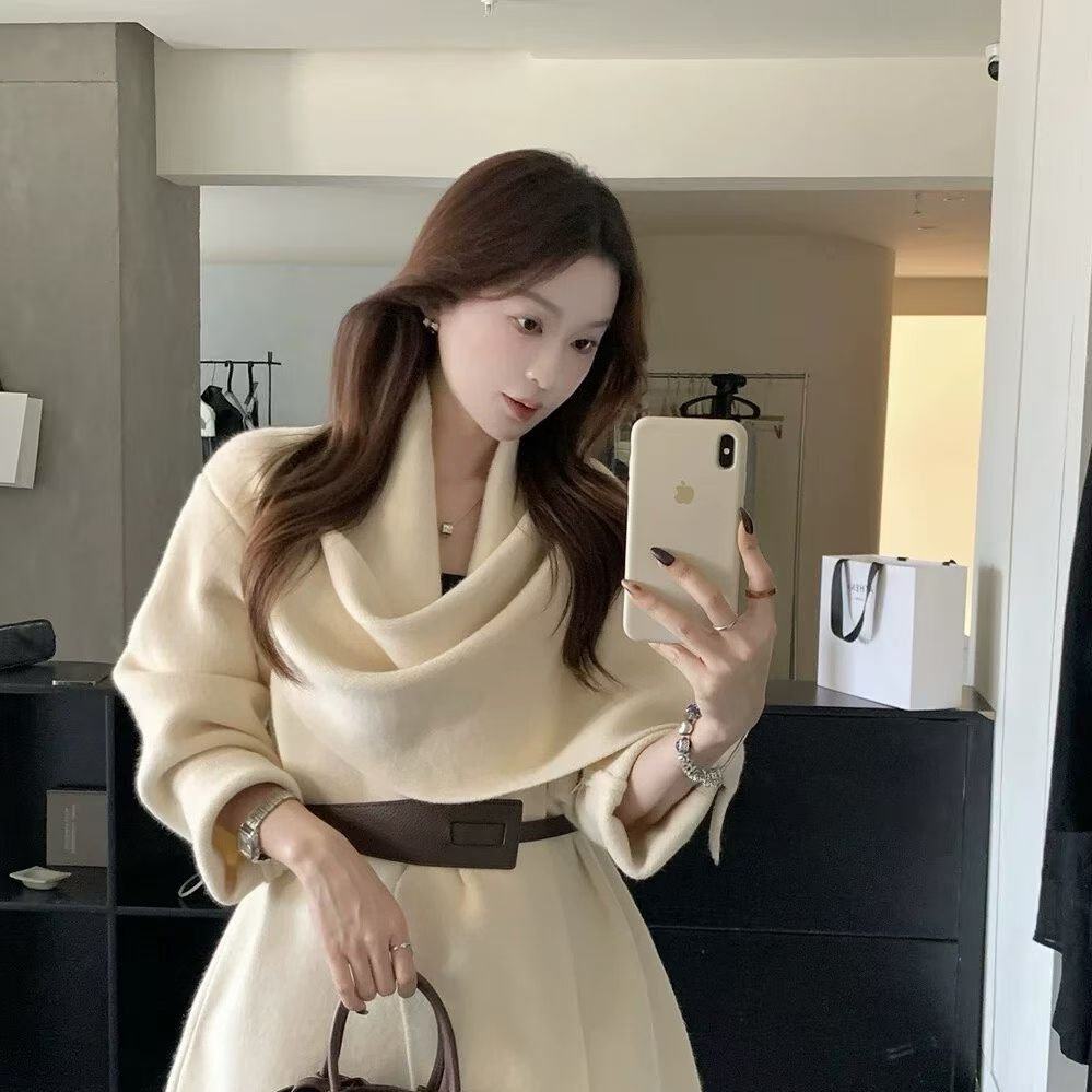 秋冬新款慵懒风松弛感宽松针织开衫披肩女设计感毛衣外套潮送腰带