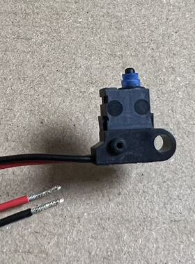 供类似于ASQM11220A超小型防水微动开关常闭式车载后备箱门锁按钮