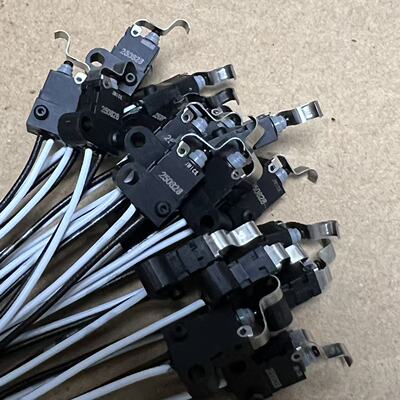 供优质类似ASQM11638-B超小型防水微动开关带R型杆常开型限位按键