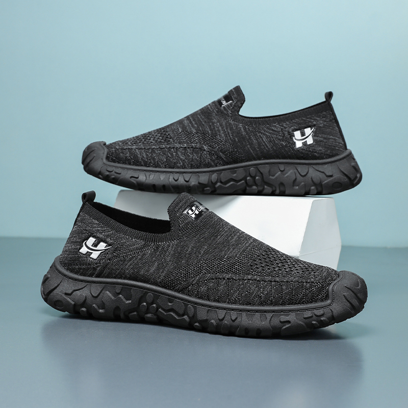 老北京布鞋低帮网面2025秋季爆款单鞋百搭休闲男鞋透气防滑爸爸鞋