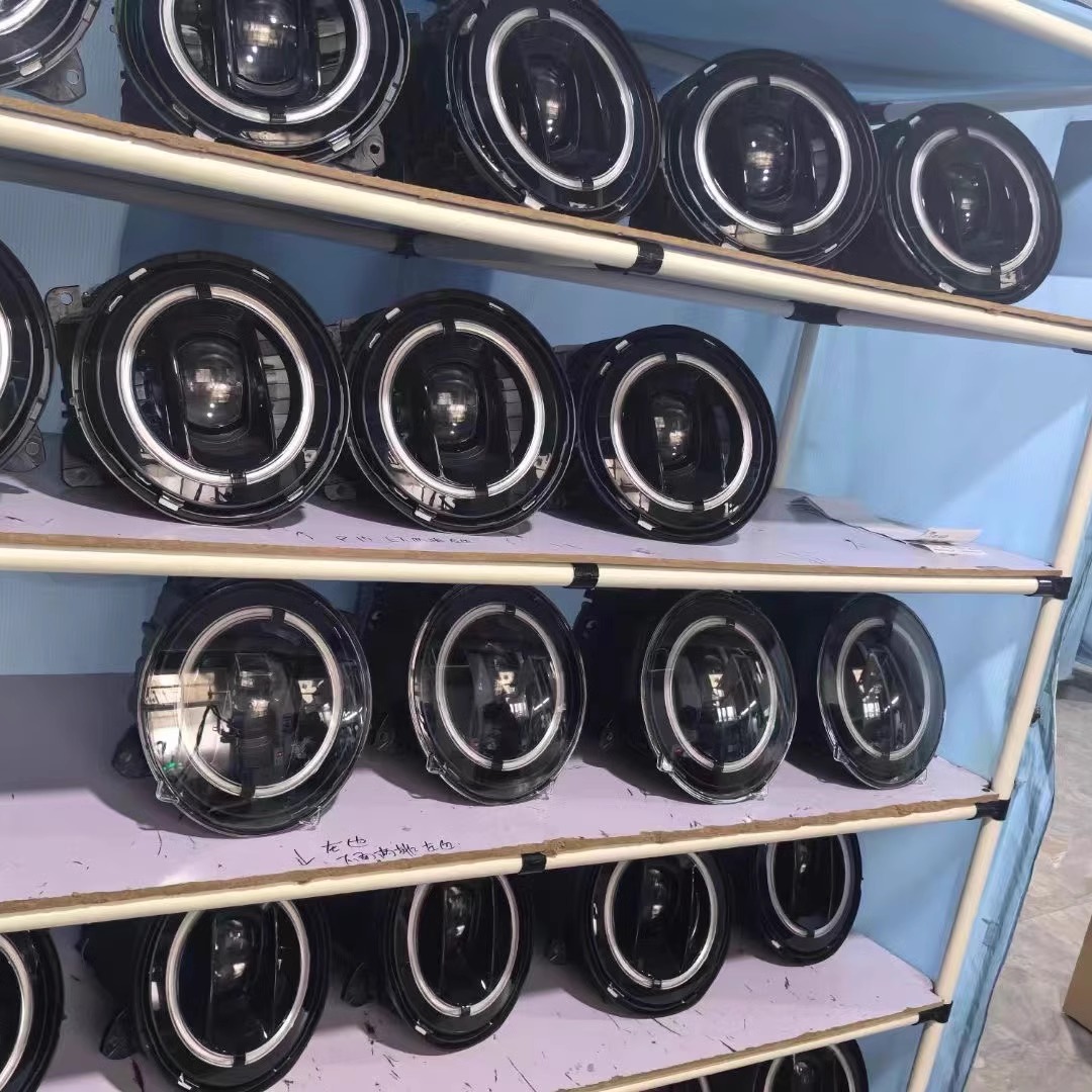 适用于奔驰G500 G63 G350改装原厂海拉熏黑几何LED泪眼大灯 拆车