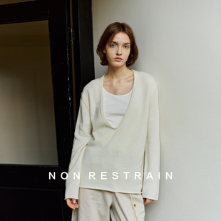 NON 女简约卷边叠穿大V领毛衣 RESTRAIN慵懒感宽松显瘦羊毛针织衫