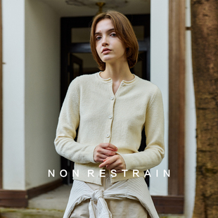 短款 NON 单排扣长袖 外套女法式 毛衣 RESTRAIN简约圆领羊毛针织开衫