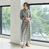 NON RESTRAIN可调节荡领插肩袖 连衣裙女宽松复古格纹腰带气质长裙