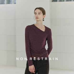 显瘦针织打底衫 T恤上衣女修身 RESTRAIN简约斜领褶皱收腰长袖 NON