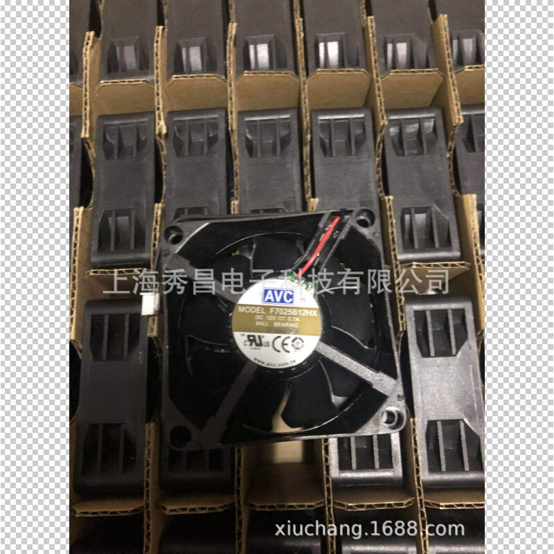 AVC F7025B12HX 7CM 7025 12V 0.7A 7CM 大风量 机箱 动力源风扇