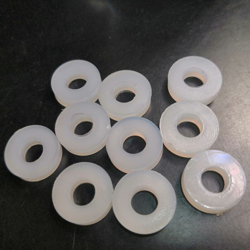 。白色尼龙加厚垫片厚度4mm M6*15*4实物图