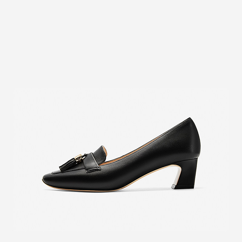 Nine West/玖熙春夏季新款中跟浅口单鞋女小方头流苏通勤高跟女鞋