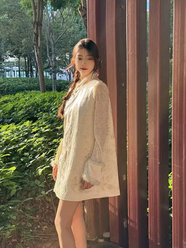 海燕家秋冬新款超显年轻宋锦拼接貂毛新中式斜襟盘扣棉马甲裙F535