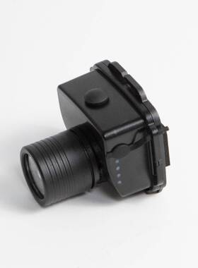 YJ-IW5133微型头灯聚泛光调节工作灯帽配式USB充电头戴式