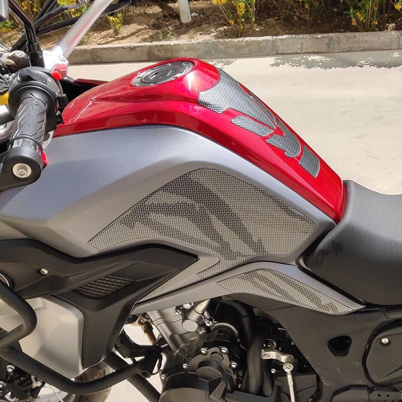 凯越500X改装油箱贴防水防滑贴碳纤色鱼骨贴400x侧贴油箱防刮边贴