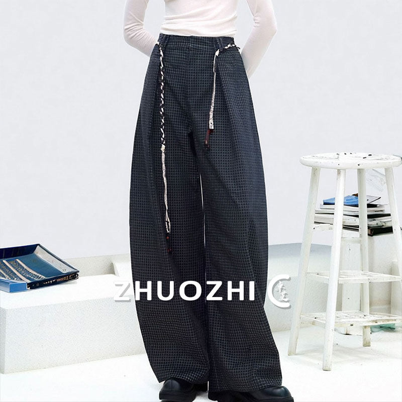 【卓芝】美拉德风格立裁折叠捏褶长裤2026春季新款宽松弧形弯刀裤,女装/女士精品,休闲裤,淘宝优惠券,粉丝福利购,淘宝优惠卷