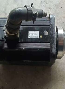 安川机器人伺服电机SGMRS-44A2A-YR21，成色如图