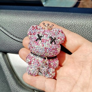 汽车仪表台摆件套装车载香薰车内可爱小熊创意车用小车镶钻饰品女