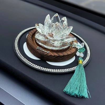 水晶车载香薰水摆件汽车内中控台上装饰用品创意高级感2025新款女