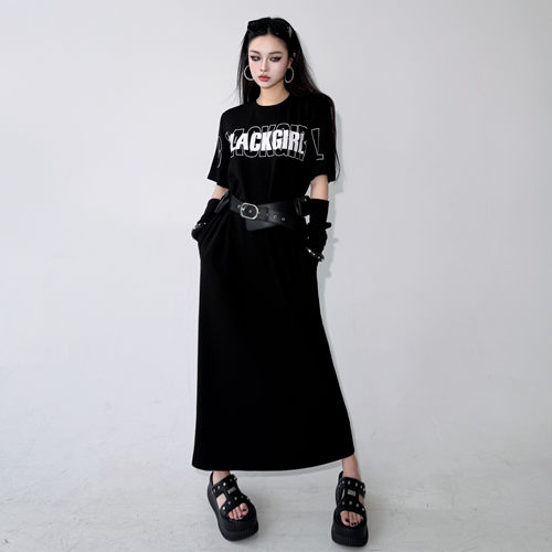 Blackgirl圆领短袖连衣裙女显瘦