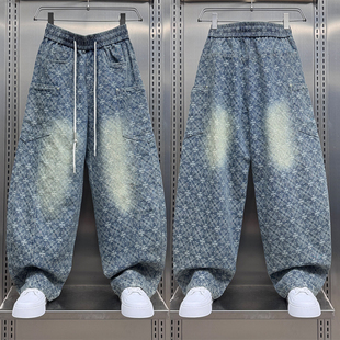潮牌设计感满印提花潮流水洗工装牛仔裤男2025秋季潮流宽松弯刀裤