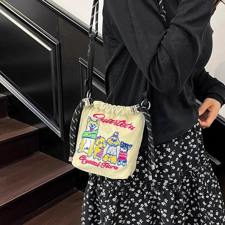 日本ball chain环保购物袋刺绣尼龙包女百搭单肩斜挎包通勤水桶包