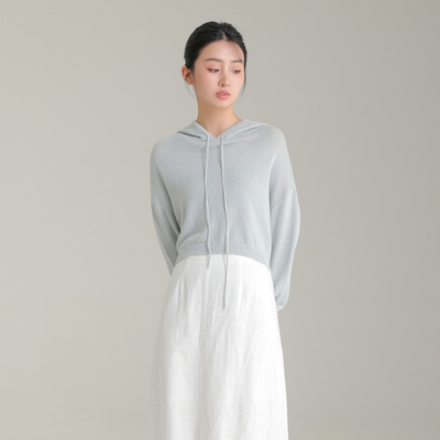 AIRIQI奥莱女装连帽短款套头毛衫时尚纯色简约舒适毛织AX32MS367