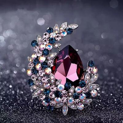 简约高级感精致胸花高档小众别针设计感【月下繁花胸针】XZ-0112