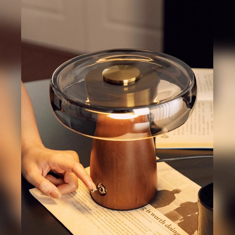 中古实木桌面台灯高级卧室床头灯