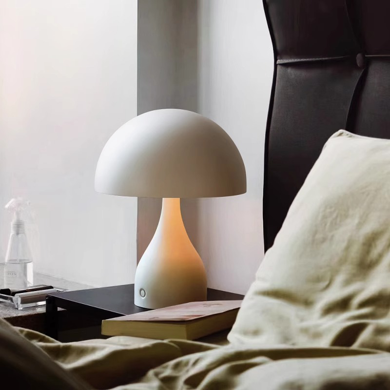 灯提督台灯装饰轻奢高级感卧室客厅氛围夜灯床头现代花苞台灯