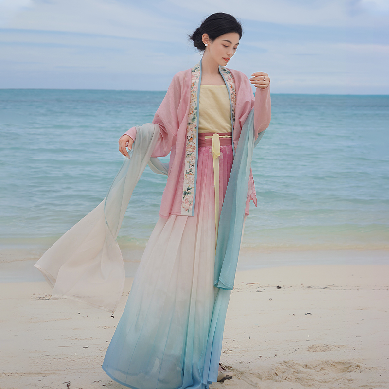 无衣饮羽【曲池荷】宋制汉服提花天丝褙子绣花飞机袖渐变百迭裙