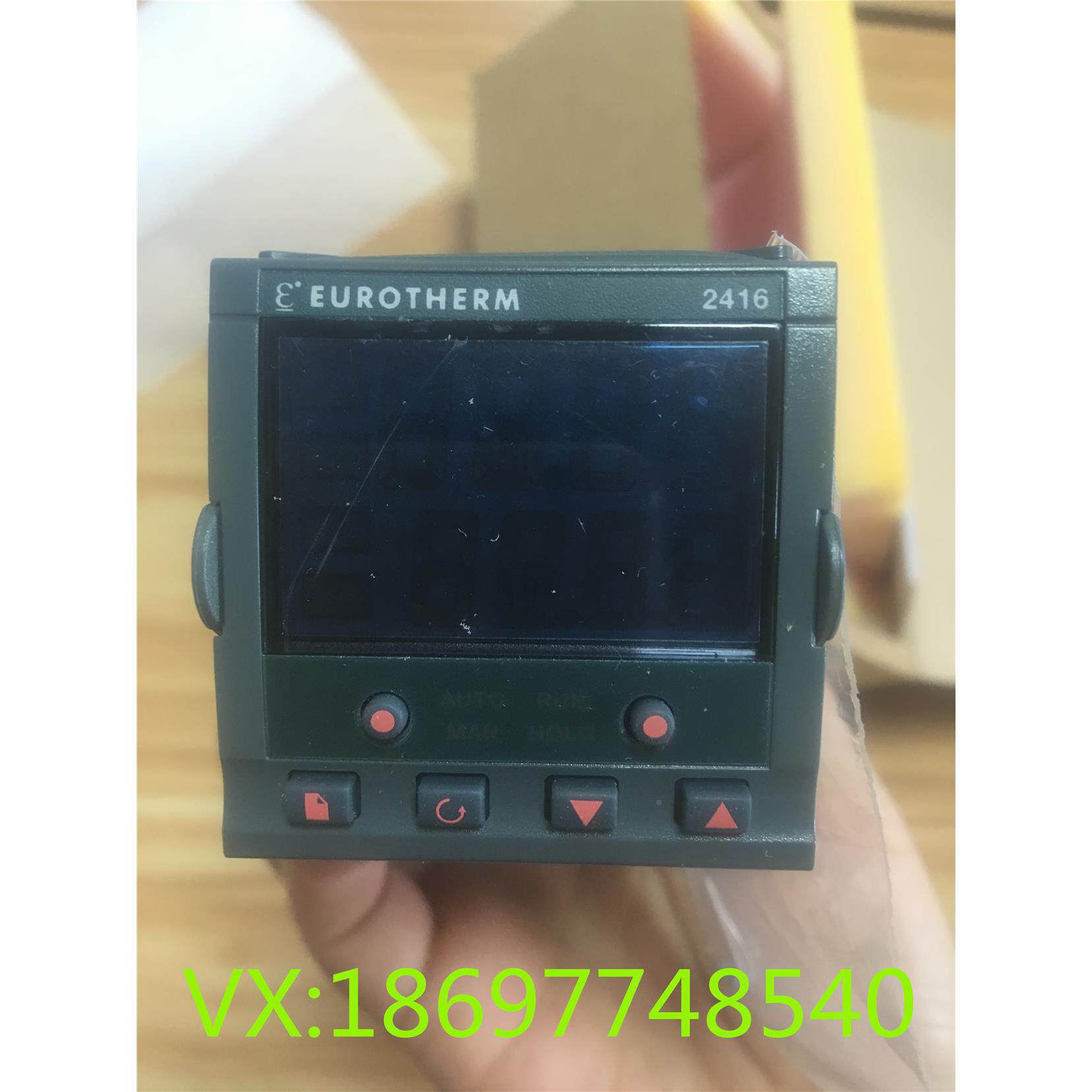 欧陆EUROTHERM   2704/VH/1XX/XX/D4/RR/RR/XX原装现货正品供应