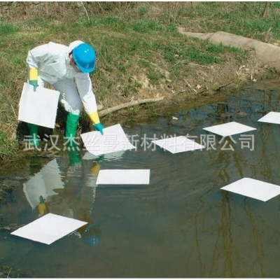 。循环水池表面油污专用吸油纸吸油不吸水水面吸油布40CM*50CM*3M