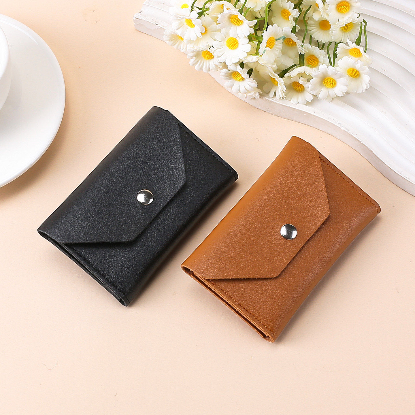 时尚高档超薄小卡包男女士迷你零钱包大容量搭扣两折便携小钱包男